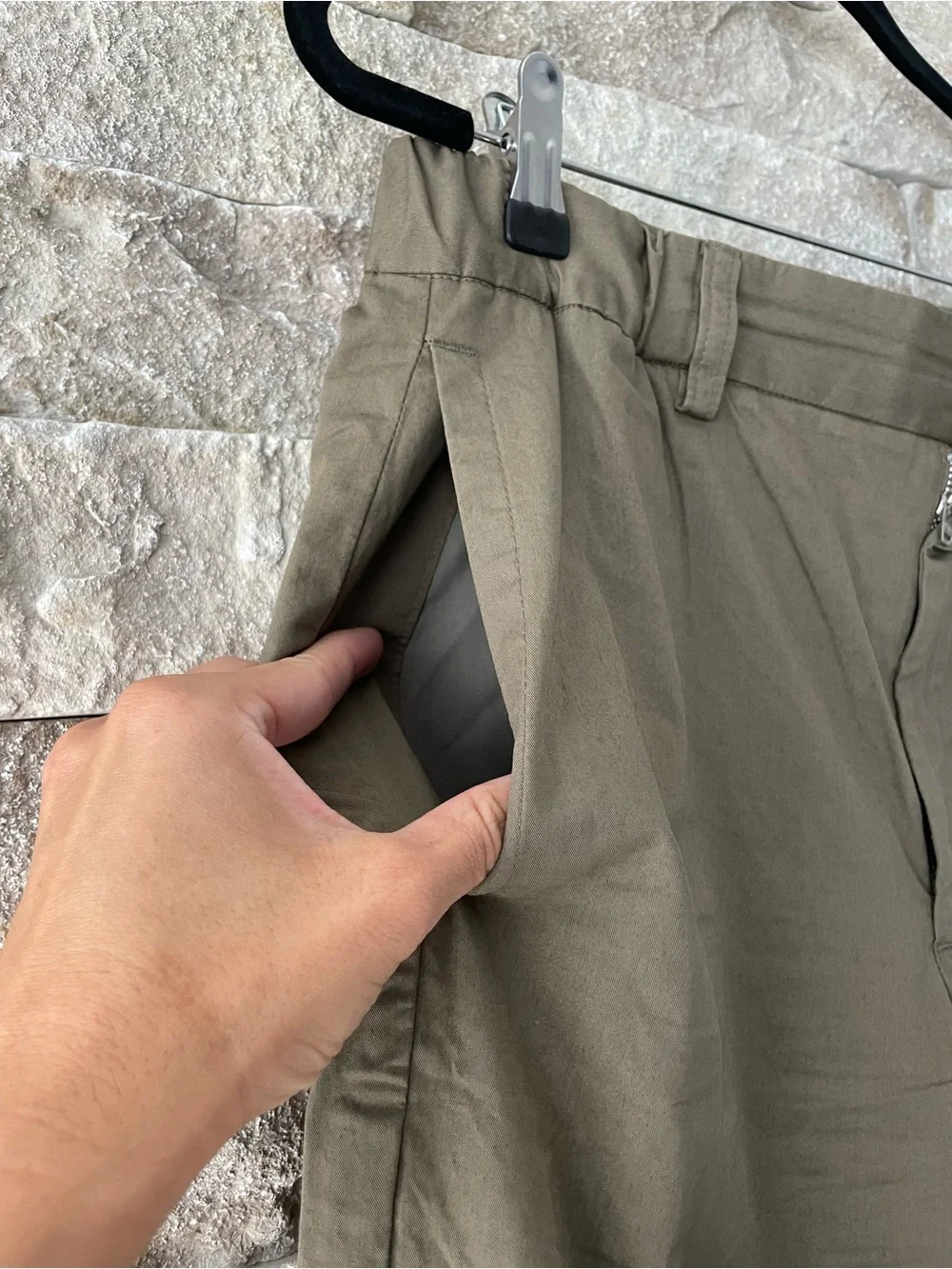 Mossimo Dutti Men's Olive Straight-Leg Chinos